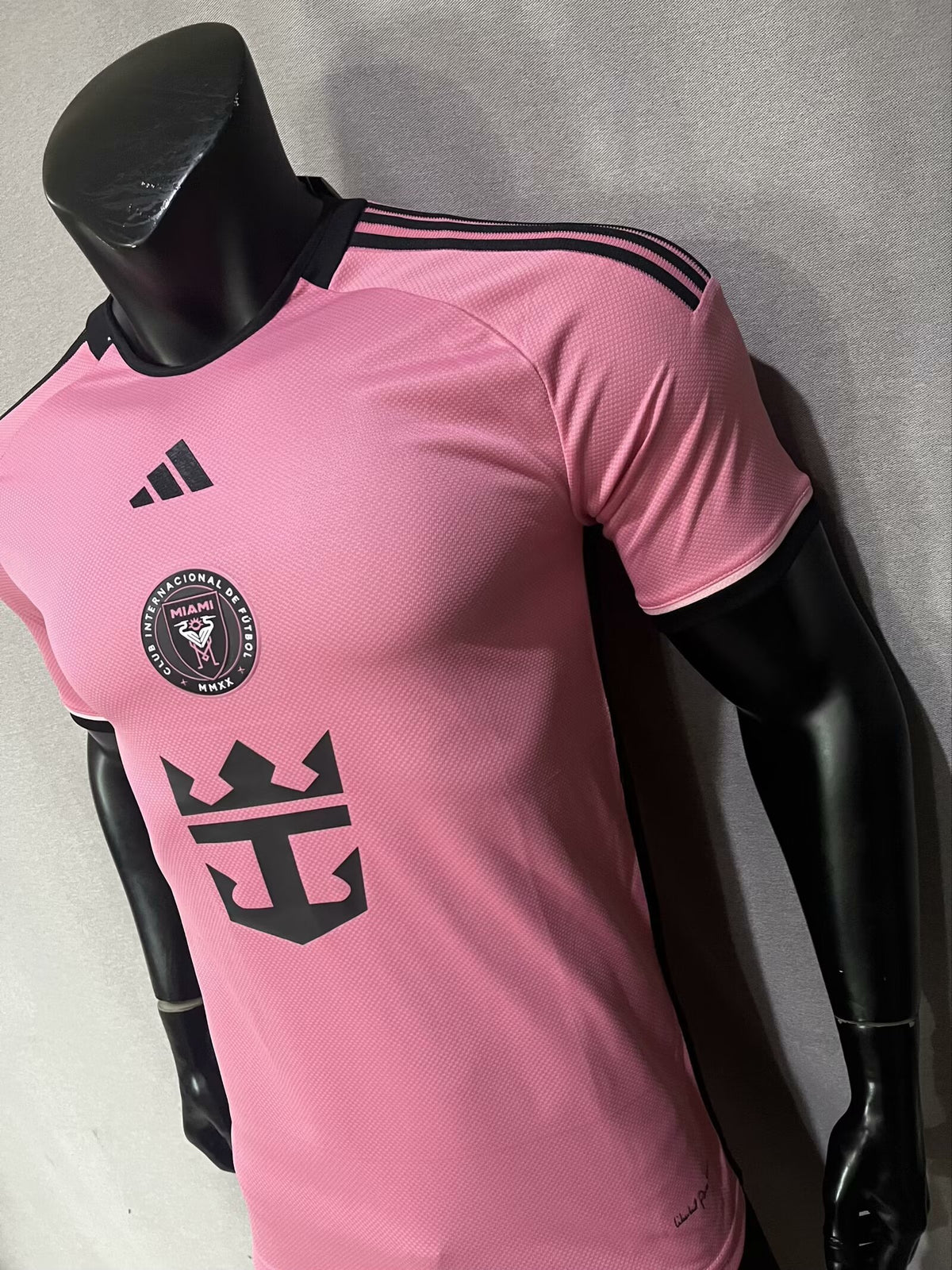 Camisa Inter Miami 2026 🌸🖤 | Edição Premium Lifestyle