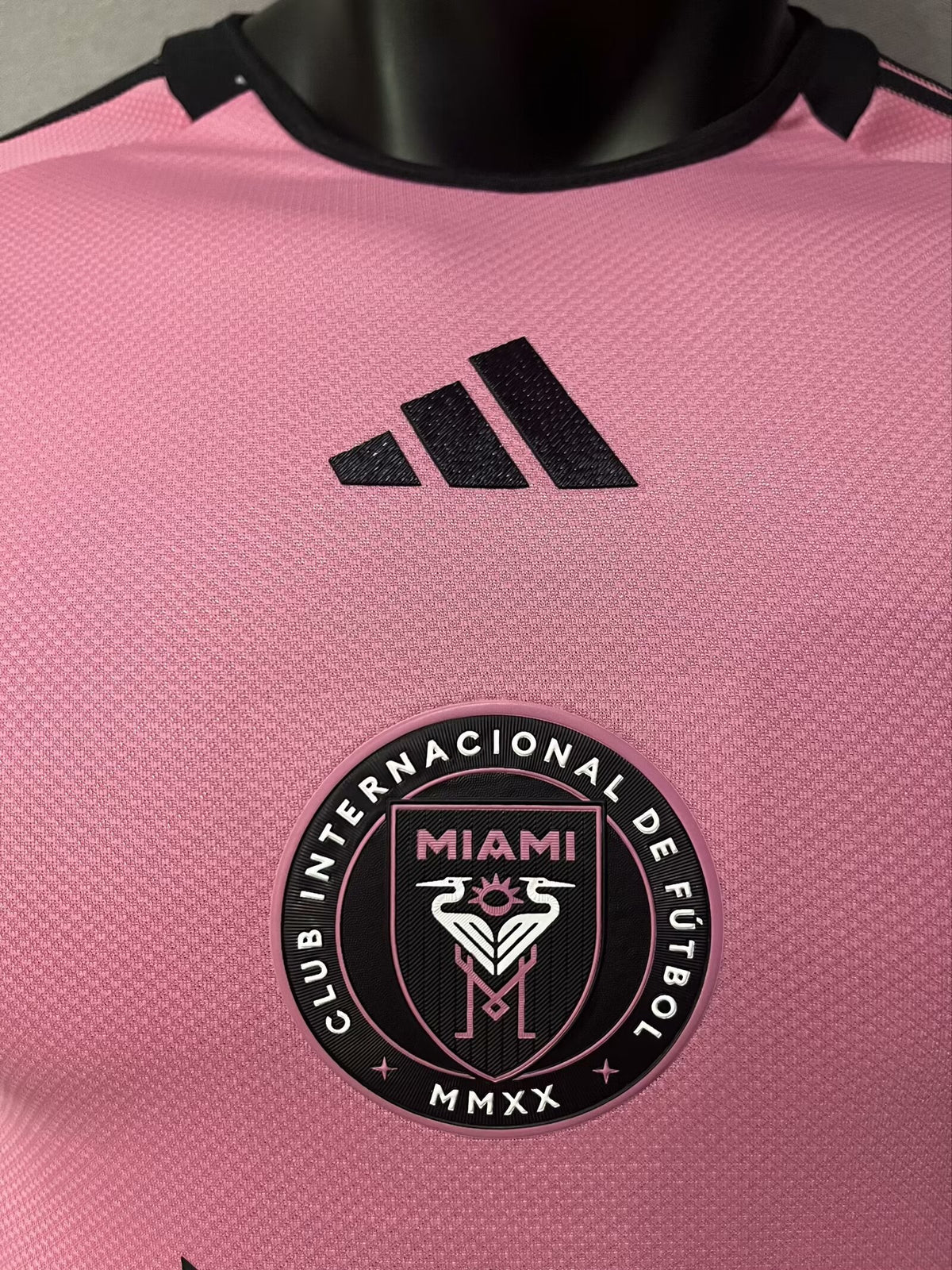 Camisa Inter Miami 2026 🌸🖤 | Edição Premium Lifestyle