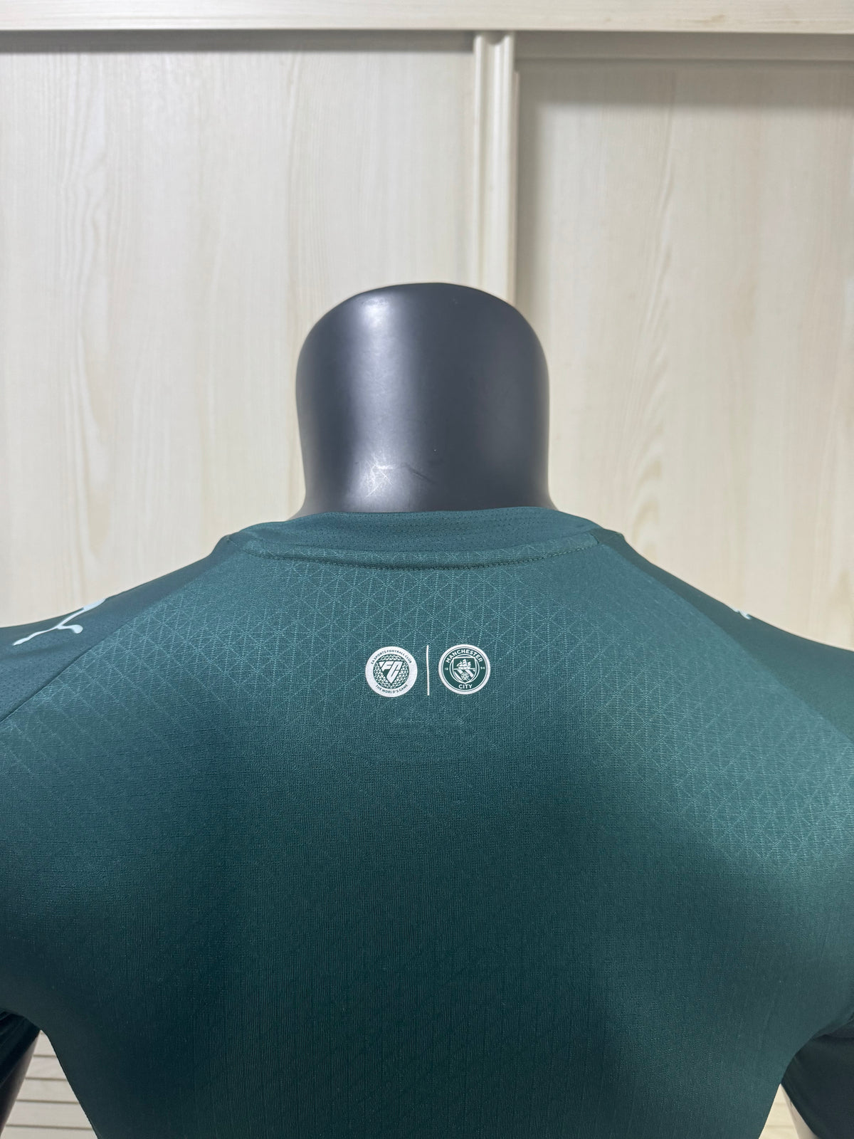 Camisa Manchester City Matrix Green 2026/27 – Versão Jogador Premium