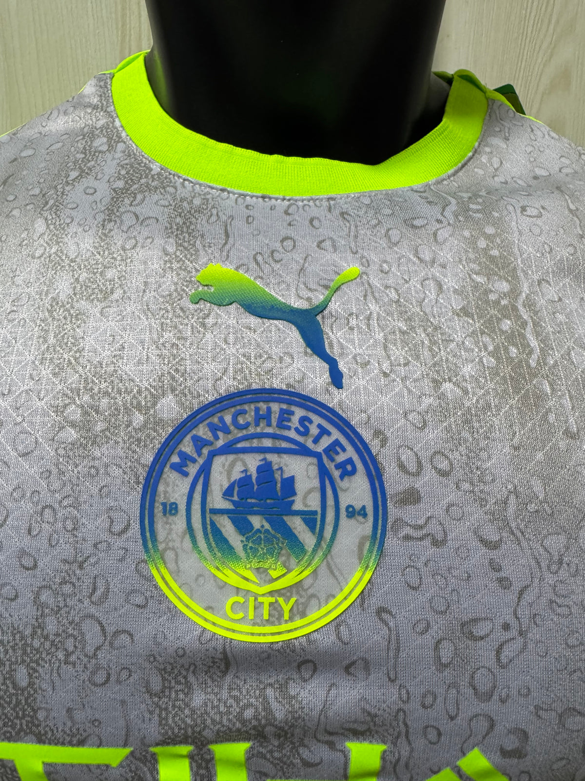 Camisa Manchester City Ice Neon 2026/27 – Versão Jogador Premium