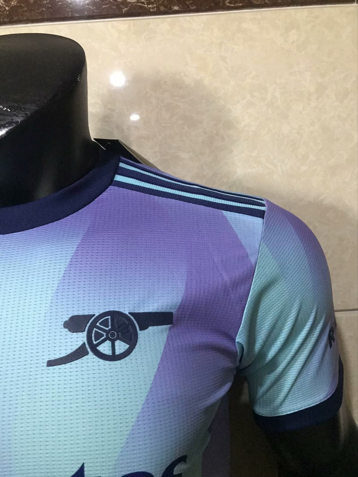 Camisa Arsenal Aurora Edition 2026/27 – Versão Jogador Premium