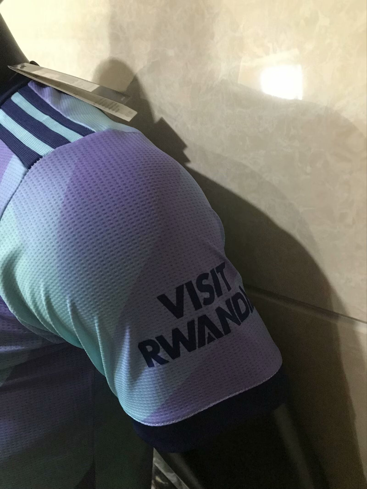 Camisa Arsenal Aurora Edition 2026/27 – Versão Jogador Premium