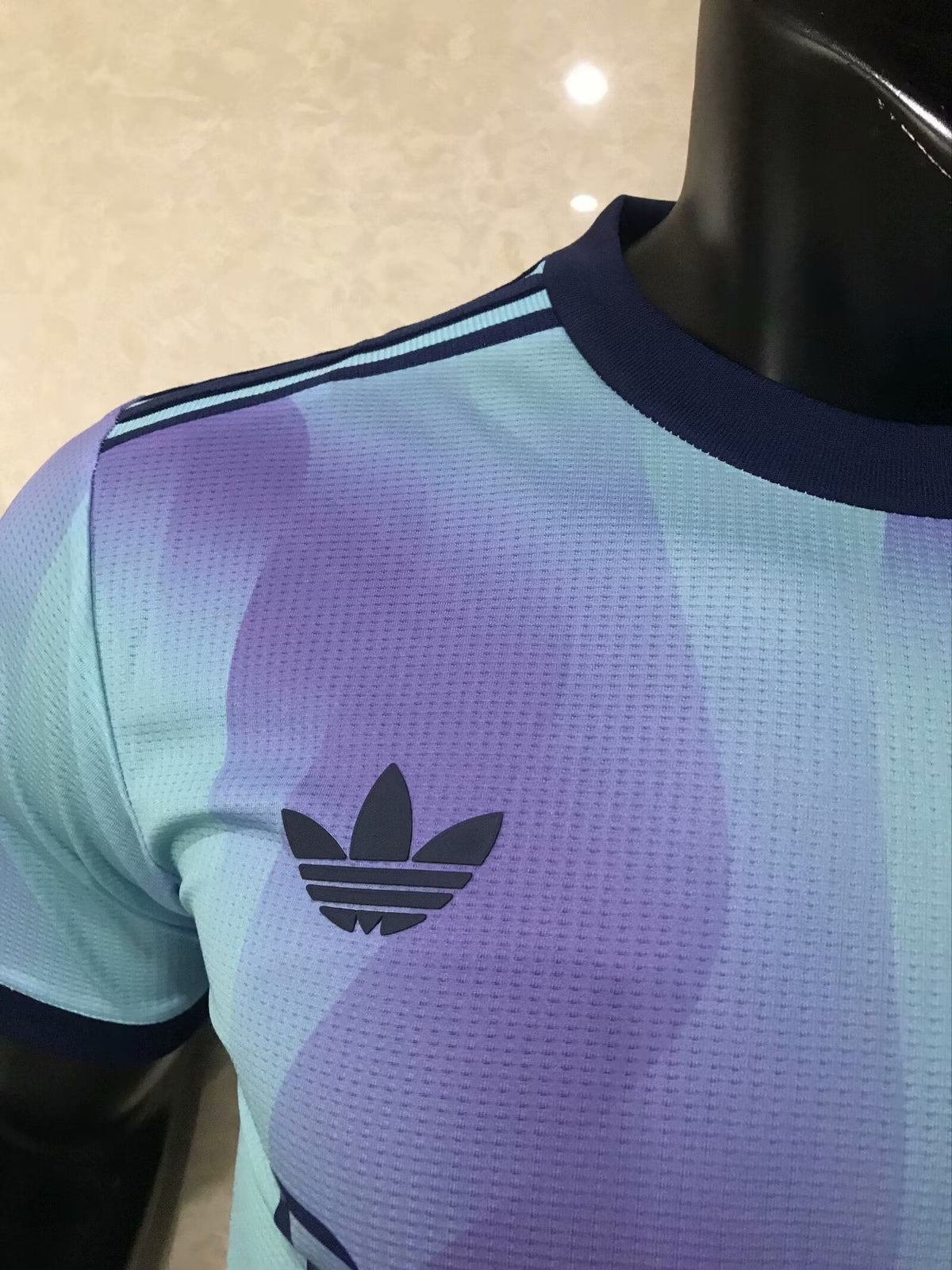 Camisa Arsenal Aurora Edition 2026/27 – Versão Jogador Premium