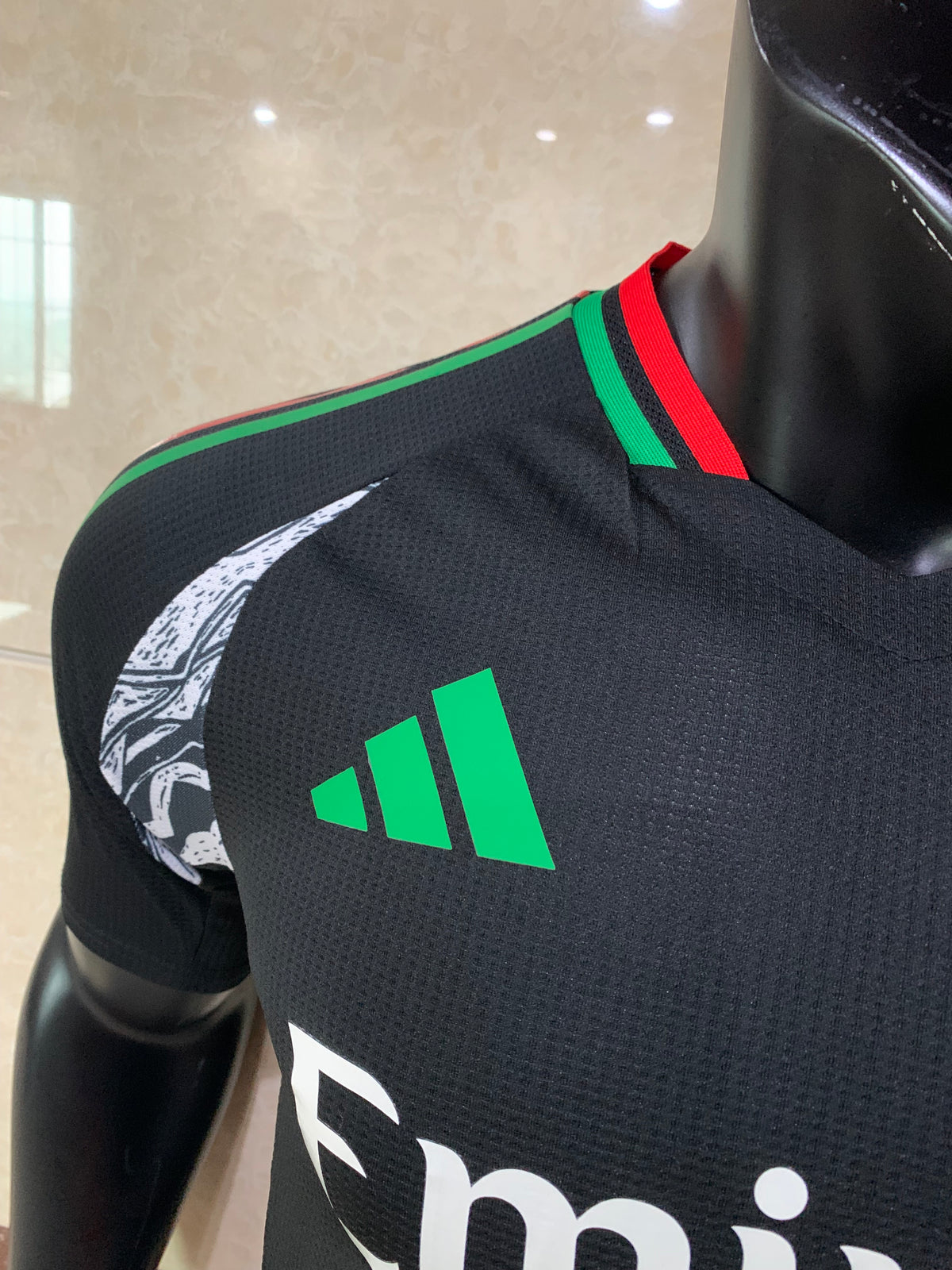 Camisa Arsenal Black Edition 2026/27 – Versão Jogador Premium