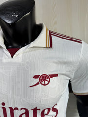 Camisa Arsenal Heritage White 2026/27 – Versão Jogador Premium