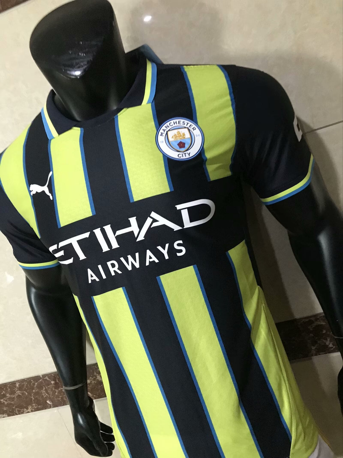 Camisa Manchester City Third Neon 2026/27 – Versão Jogador Premium