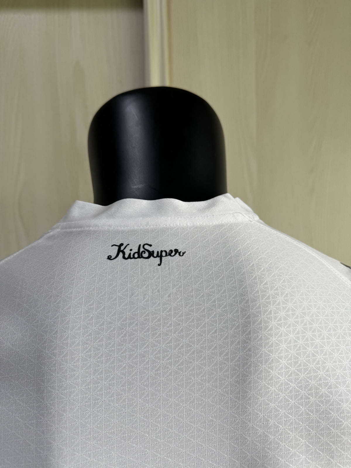 Camisa Manchester City White Stripe Edition