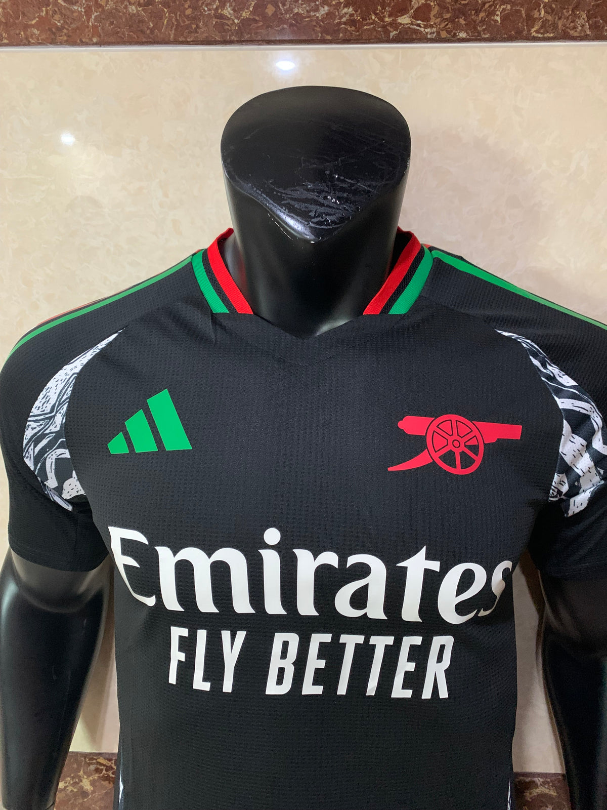 Camisa Arsenal Black Edition 2026/27 – Versão Jogador Premium